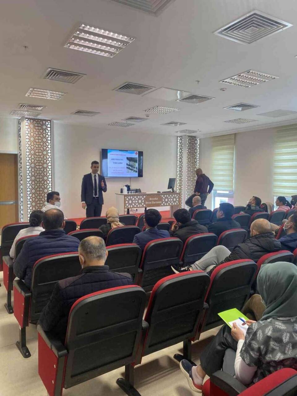 Beyşehir’de hekimler ve savcılar adli tıp sempozyumunda buluştu