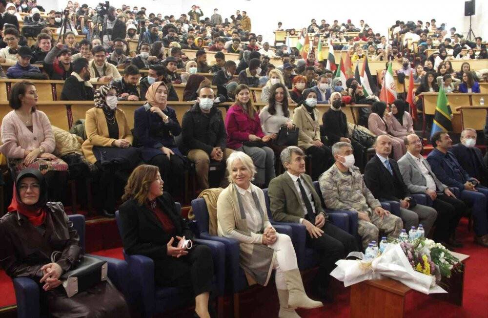 Kütahya’da Barış Manço’yu anma programı