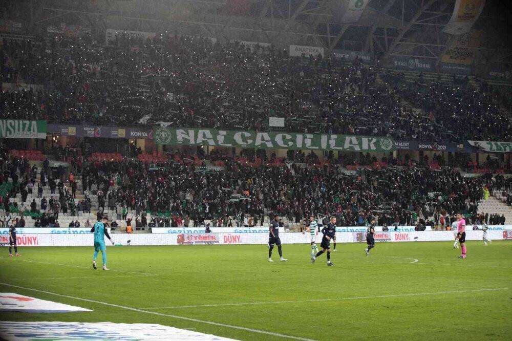 Konya'da 4-4'lük maçta puanlar paylaşıldı