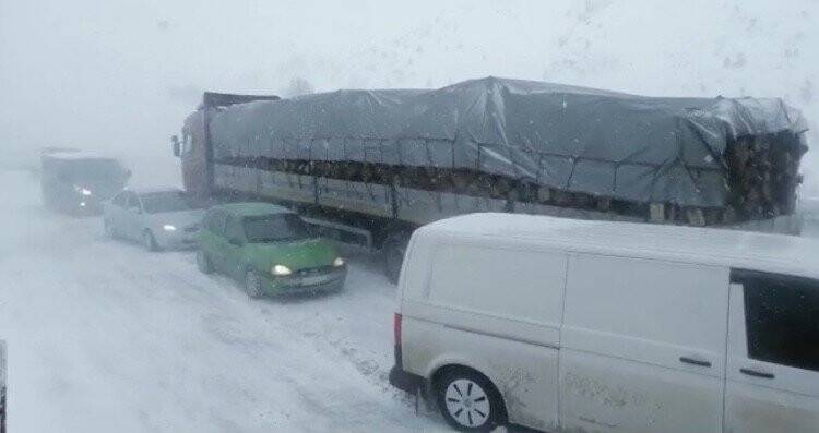 Antalya-Konya karayolu tüm araç trafiğine açıldı