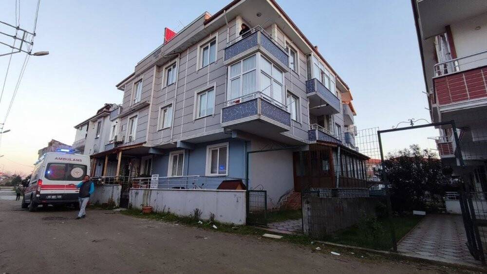 Haber alınamayan yaşlı adam evinde ölü bulundu