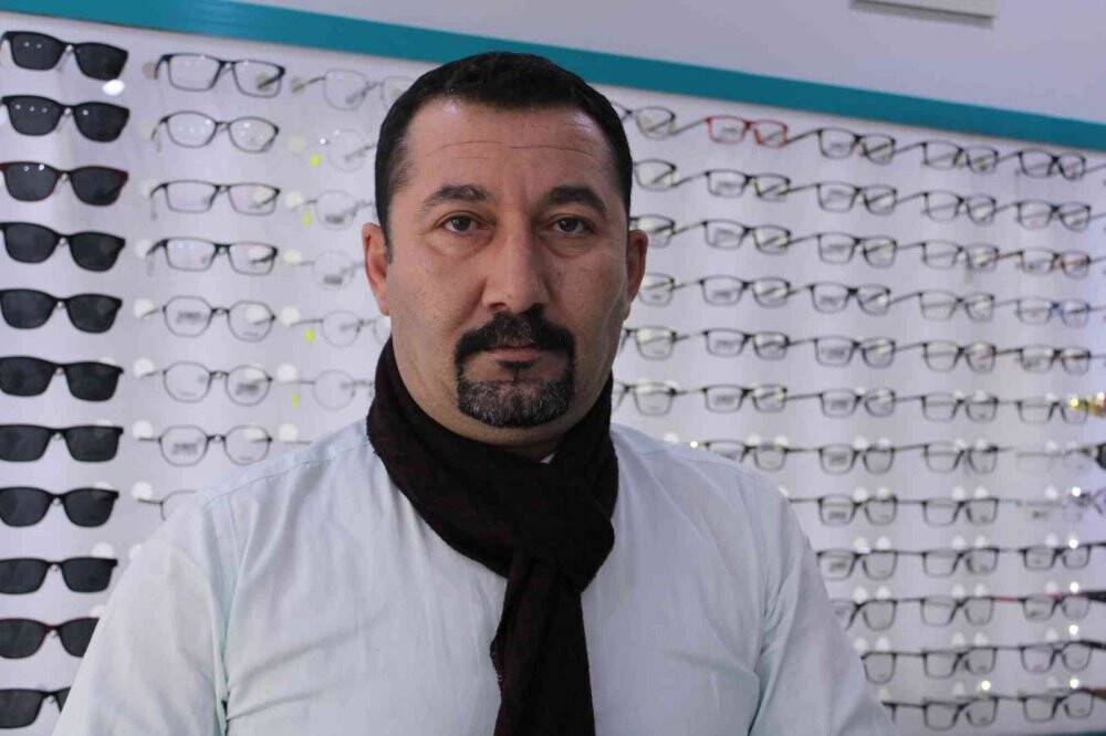 Sağlık yerine kozmetik amaçlı lens kullanımına dikkat