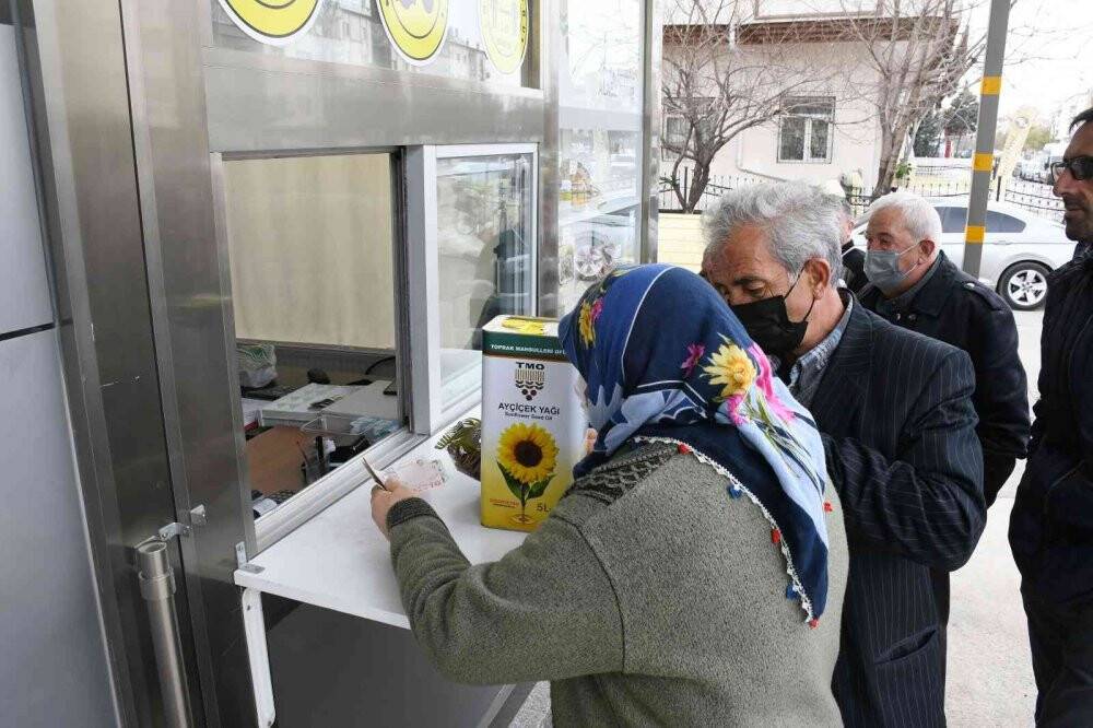 TMO’nun indirimli ürünlerine büyük ilgi