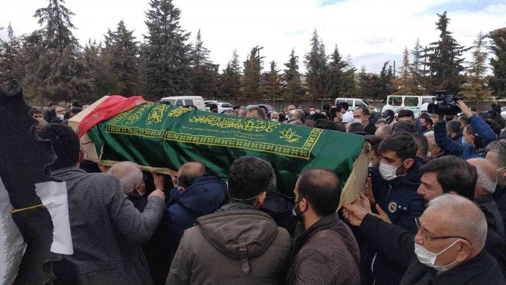 Karabük Üniversitesi Rektörü Polat’ın acı günü