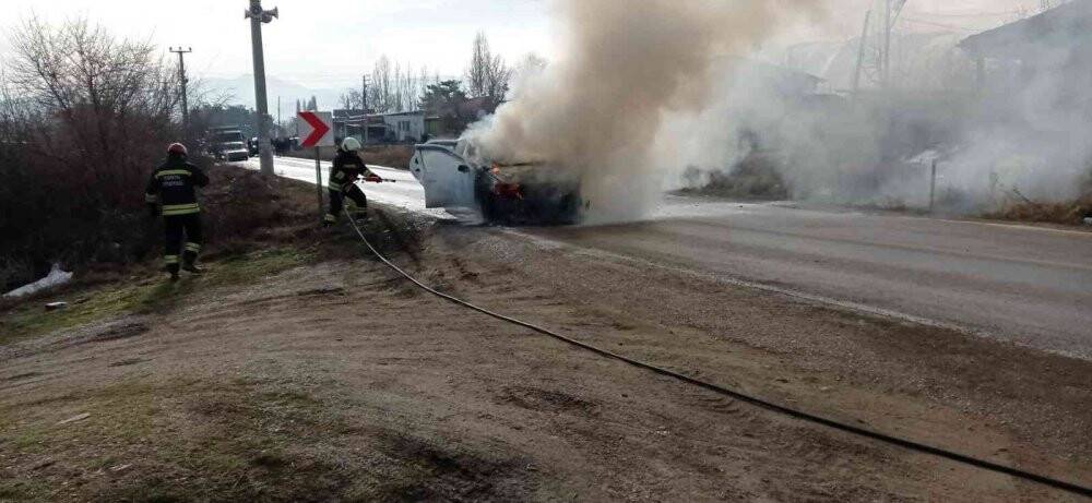 Konya’da otomobil yangını