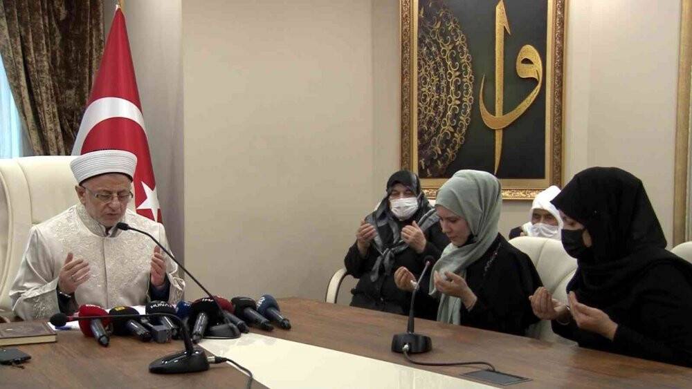 Müslümanların yaşamından etkilenen Alman vatandaşı İslamiyet’i seçti