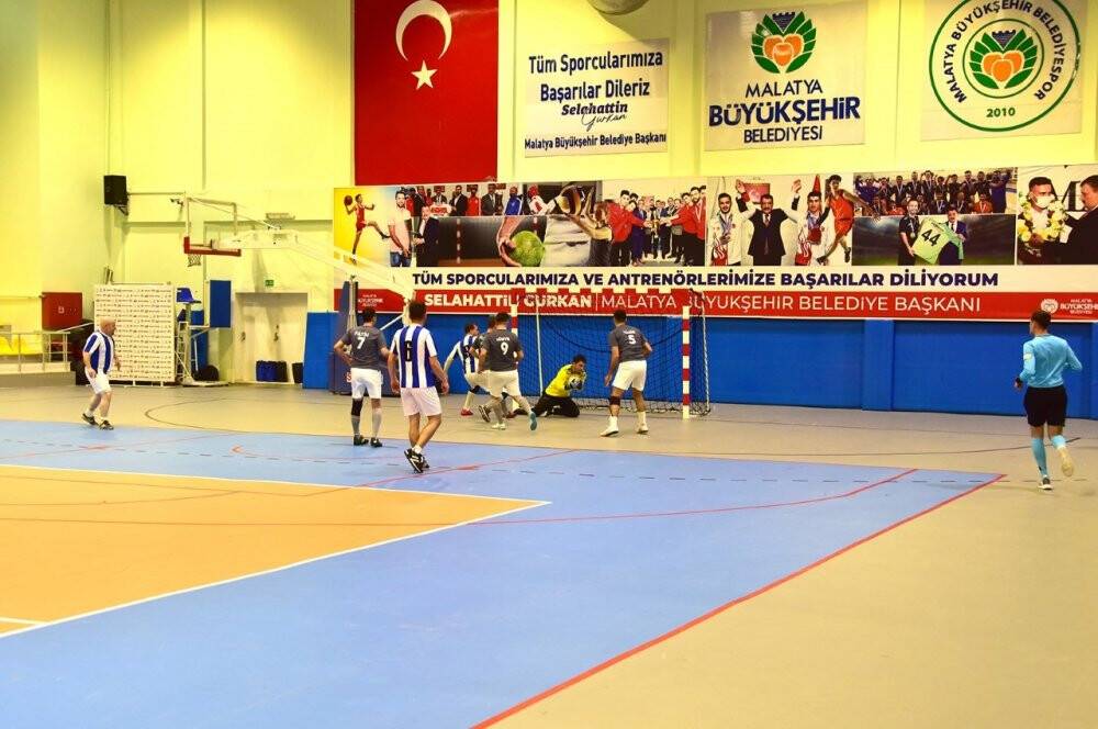 Futsal Turnuvası’nda şampiyon Malatya Büyükşehir Basın oldu