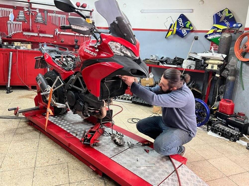 Garajdan çıkarılan motosikletlerde bakım hayati önem taşıyor