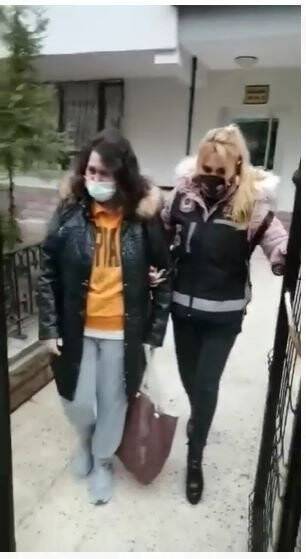 Para karşılığında sağlık raporu düzenleyen 17 kişiye gözaltı