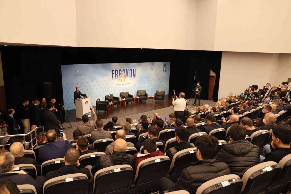 Necmettin Erbakan NEÜ’de anıldı