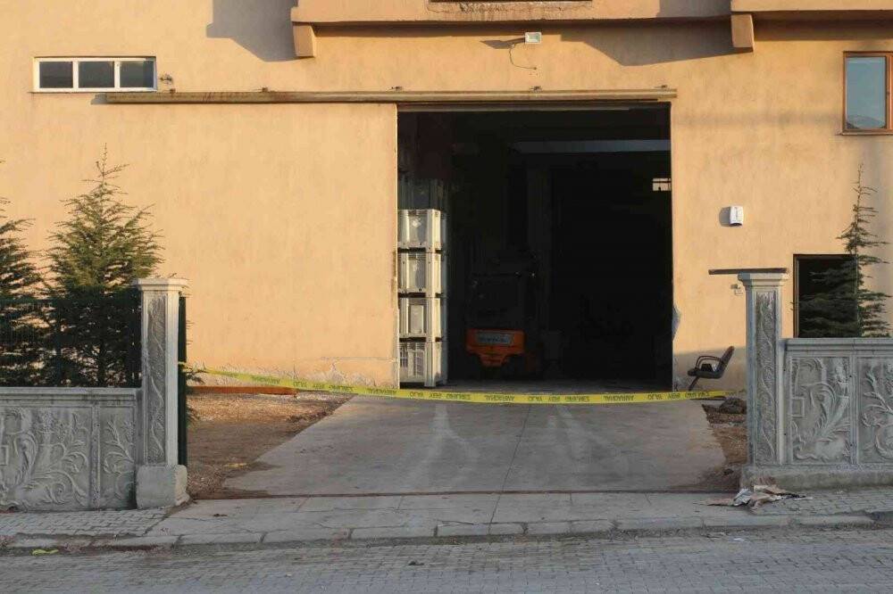 Sülfür gazından zehirlenen işçi öldü