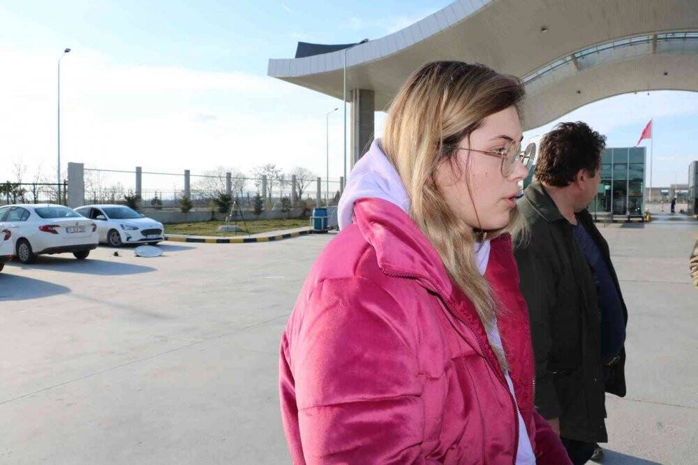 Ukraynalı genç kız  yaşanan dramı anlattı