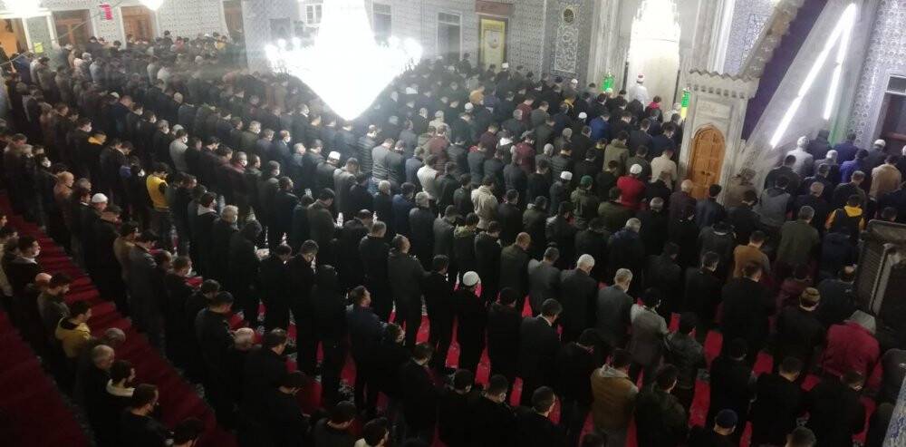 Balıklıgöl’de Miraç Kandili yoğunluğu