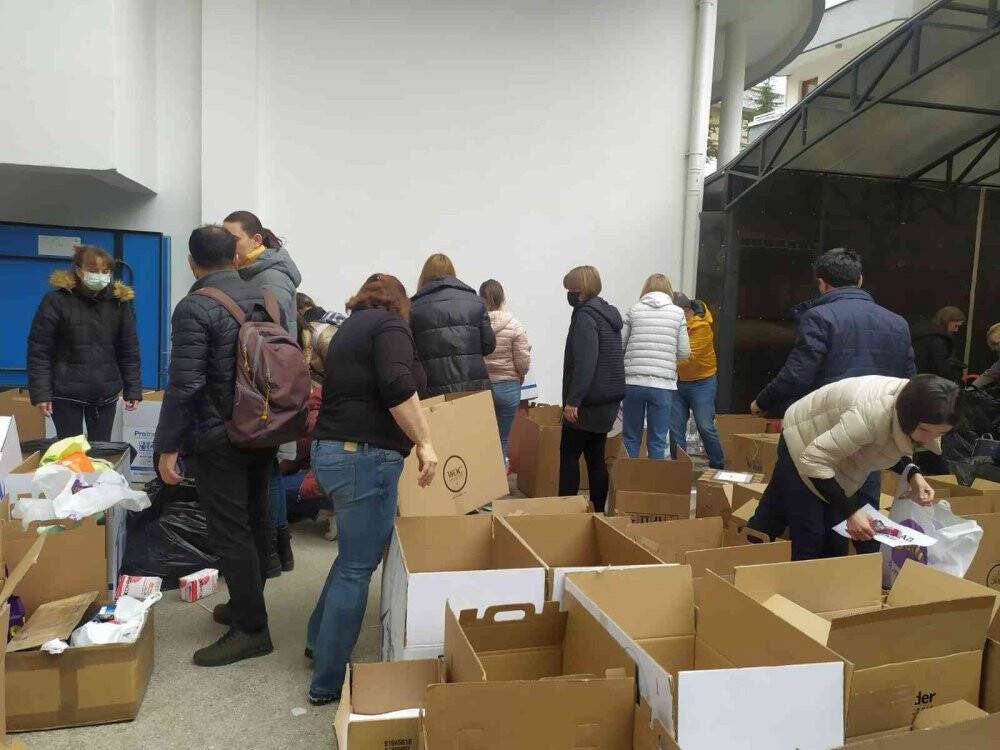 Kumbarasında biriktirdiği parayı Ukrayna’ya yardım için bağışladı