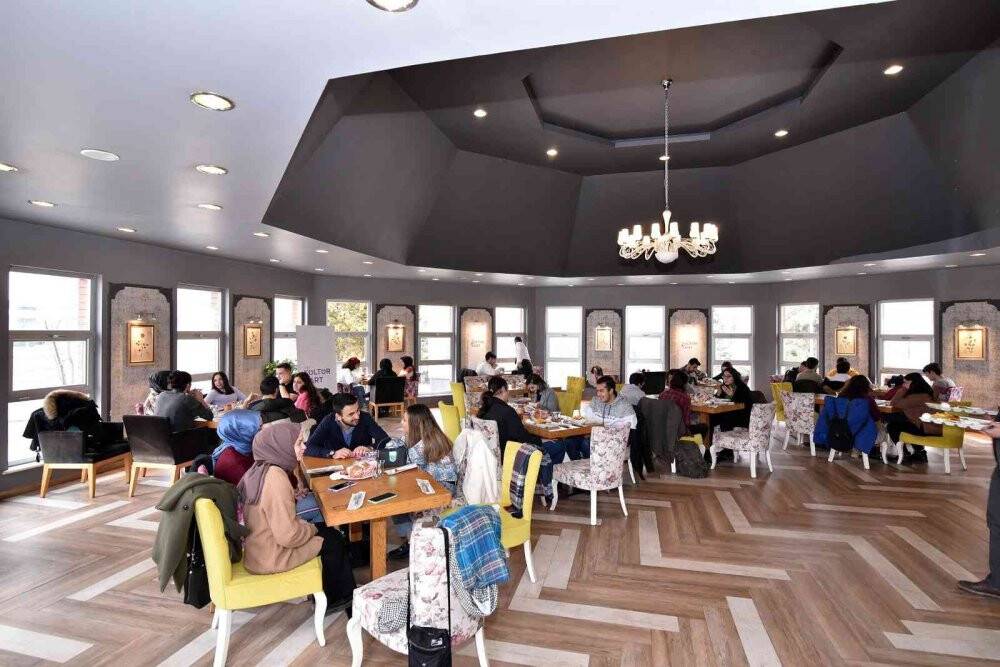 Özgün fikirleri olan Genç Kültür Kart üyesi gençler bir araya geldi