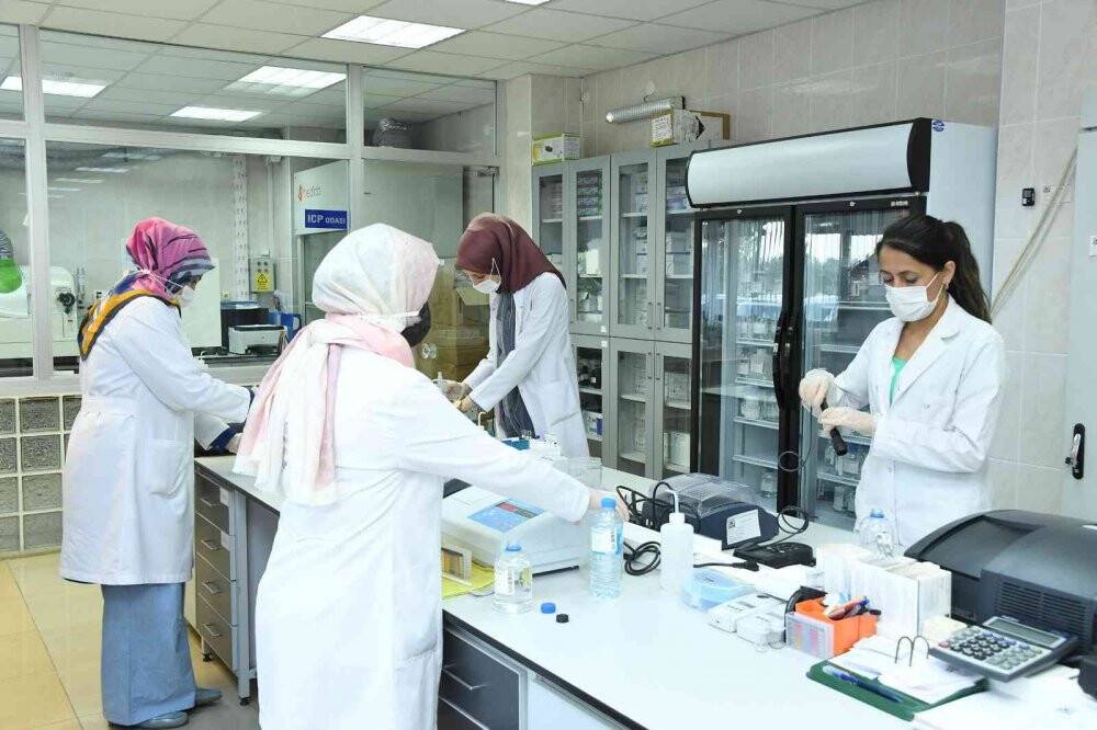 KOSKİ laboratuvarında 1 yılda 9.2 bin su numunesi analiz edildi
