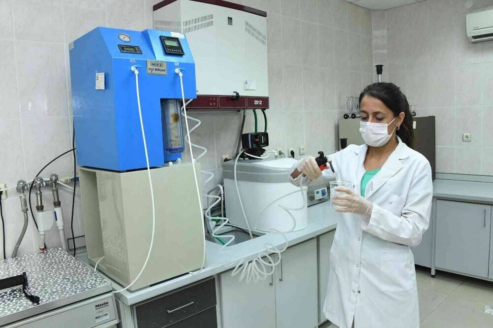 KOSKİ laboratuvarında 1 yılda 9.2 bin su numunesi analiz edildi