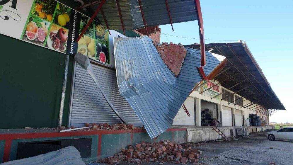 Sera 10 saniye de yerle bir oldu