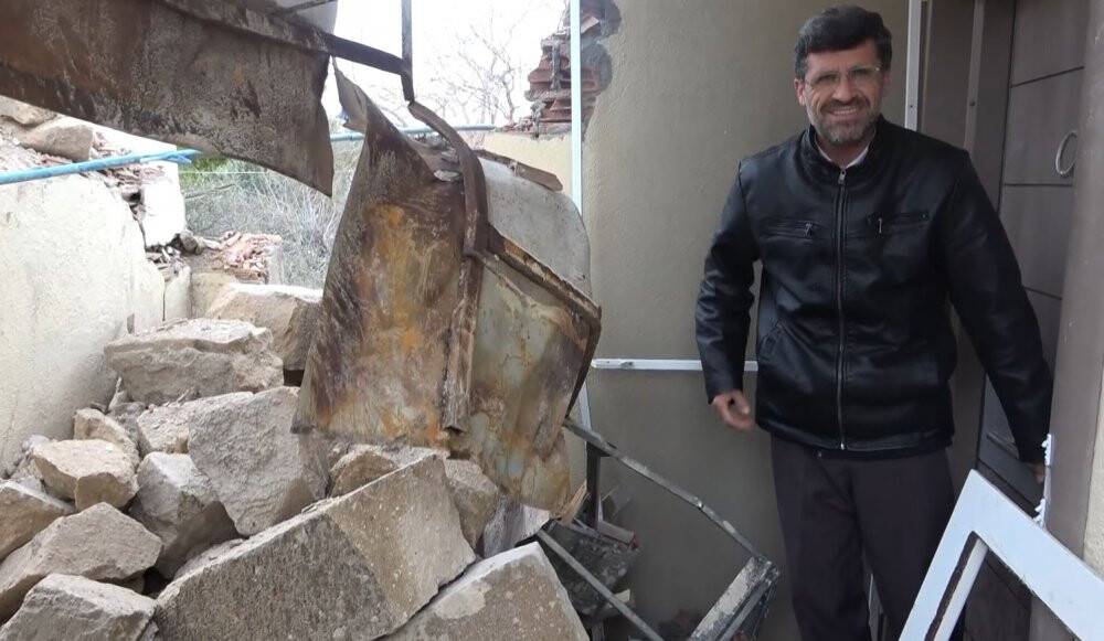 Sera 10 saniye de yerle bir oldu