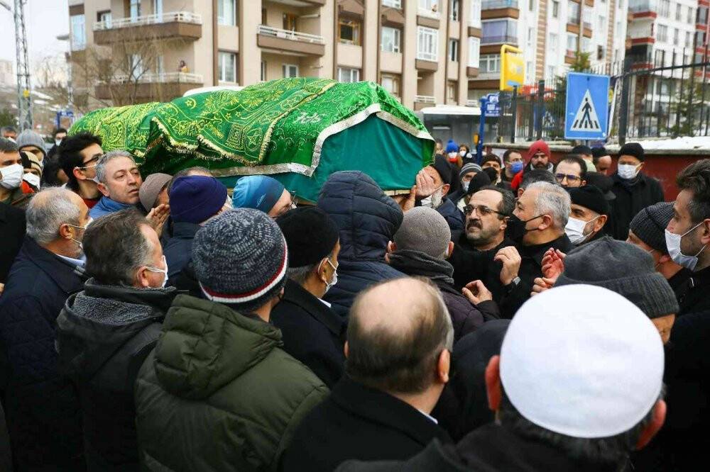 İhlas Medya Ankara Temsilcisi Batuhan Yaşar son yolculuğuna uğurlandı