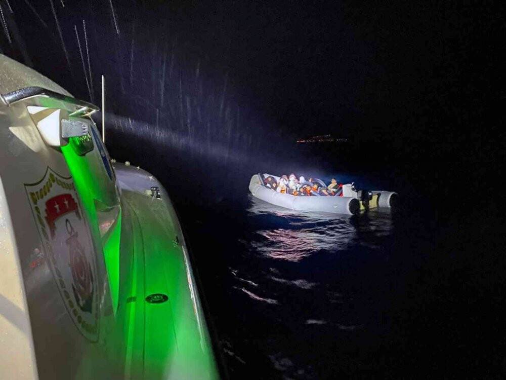 Düzensiz göçmenlere Yunan zulmü sürüyor