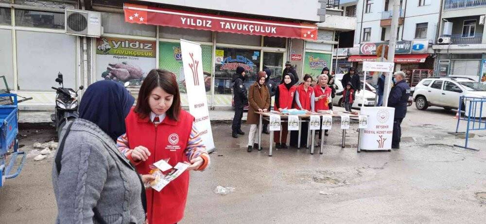 Beyşehir’e Dünya Kadınlar Günü’nde kadınlar için stant açıldı