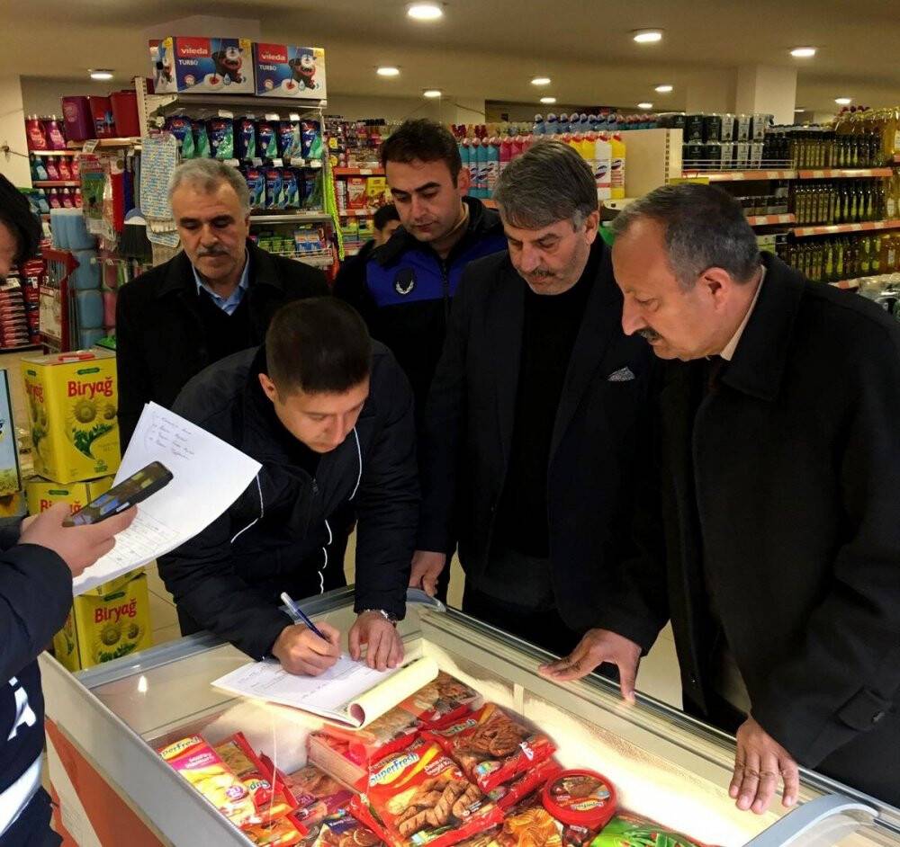 Van’da yağ stokçularına ceza