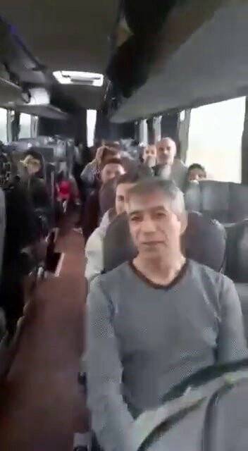 Yüzlerce Türkü vatan topraklarına getiren otobüs şoförü anlattı