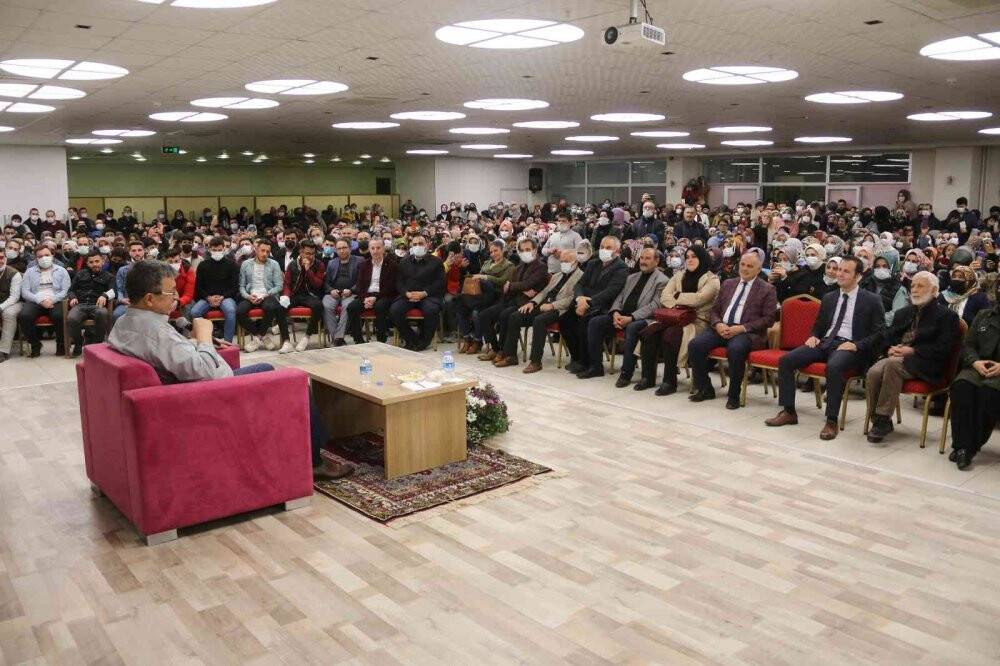 Hayati İnanç Yahyalı halkıyla buluştu