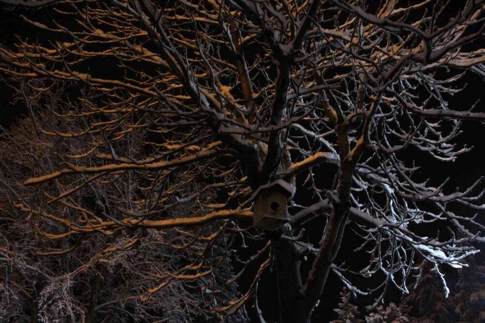 Burdur’da kar yağışı ulaşımda aksamalara neden oldu