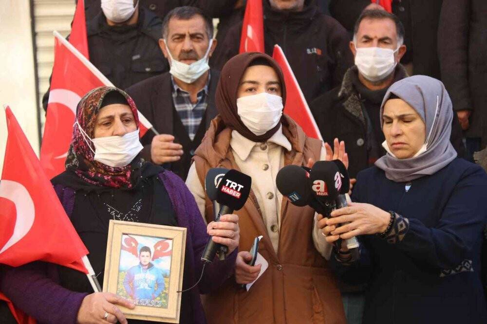 Evlat nöbetindeki ailelerden CHP Lideri Kılıçdaroğlu’na tepki