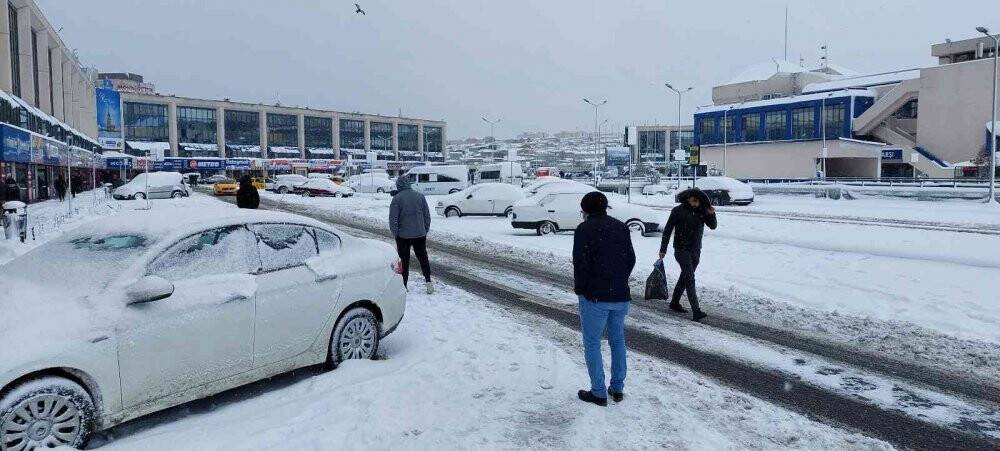 İstanbul'da şehirlerarası otobüs seferleri iptal edildi