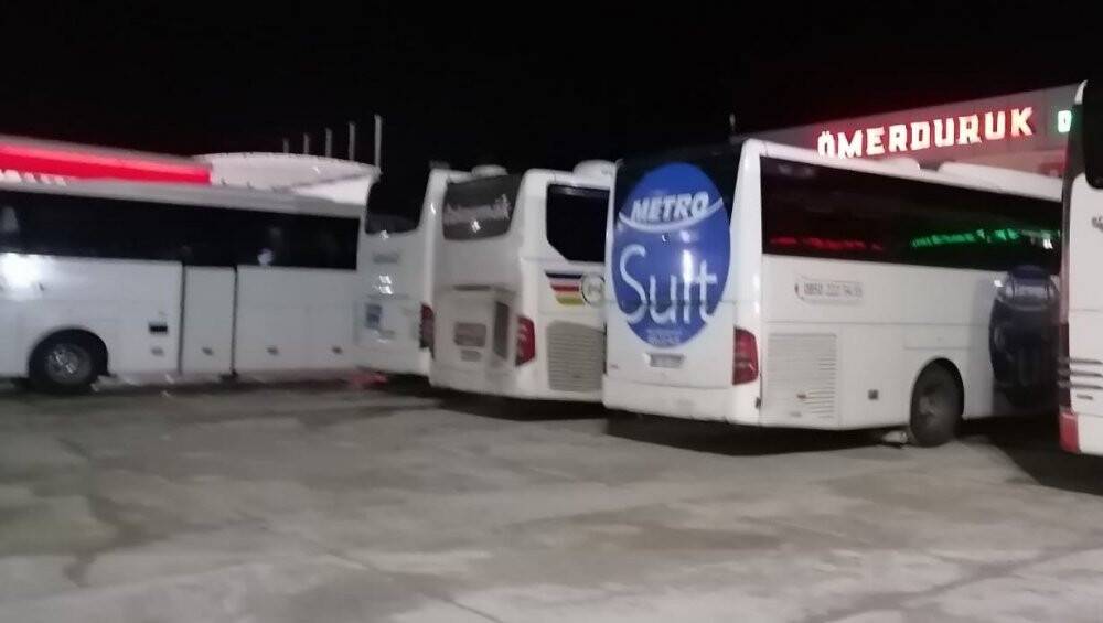 Antalya-Konya karayolu araç trafiğine kapatıldı