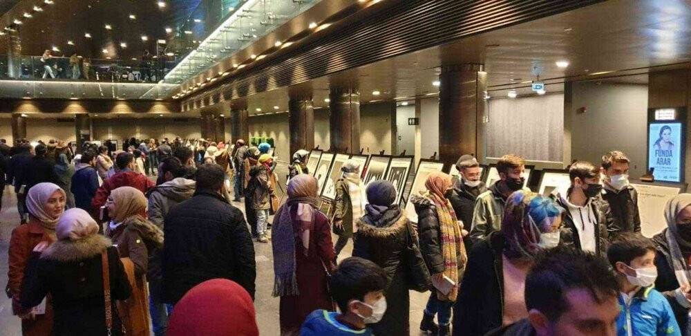 Konya Şehir Tiyatrosu “Korkma” adlı oyunu sahneledi