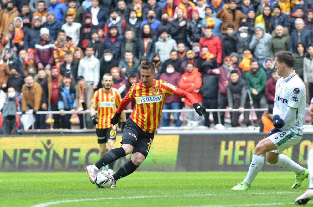Kayserispor: 2 - Konyaspor: 1 (İlk yarı)