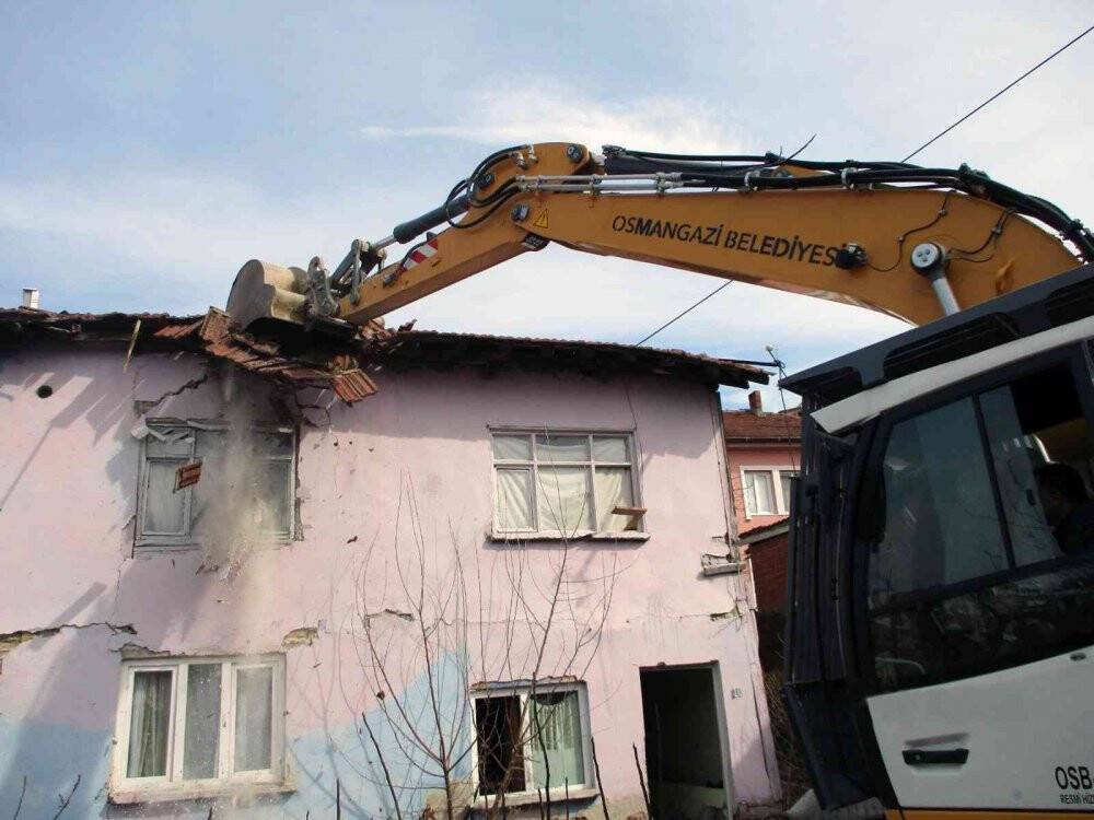 Metruk binalara balyoz