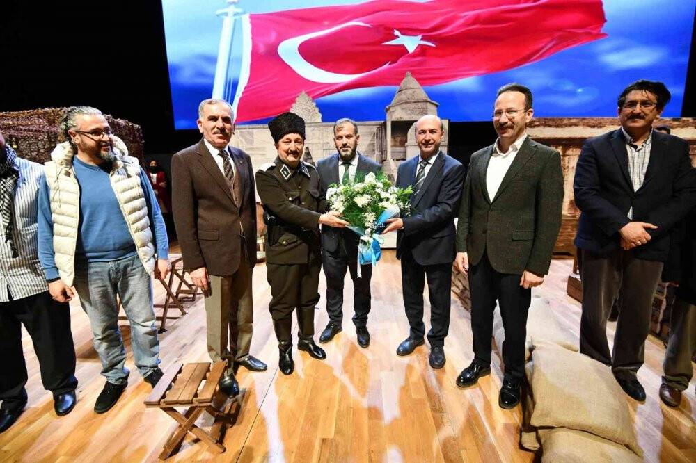 Selçuklu Sanat Akademisinde eğitim alan din görevlileri Çanakkale tiyatrosunda sahne aldı