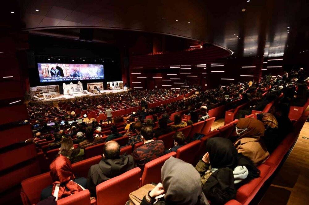 Selçuklu Sanat Akademisinde eğitim alan din görevlileri Çanakkale tiyatrosunda sahne aldı