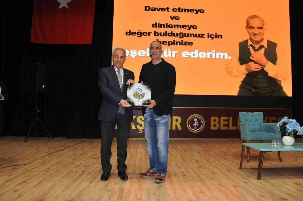 Akşehir’den Dünya Markası Çıkar konulu konferans düzenlendi