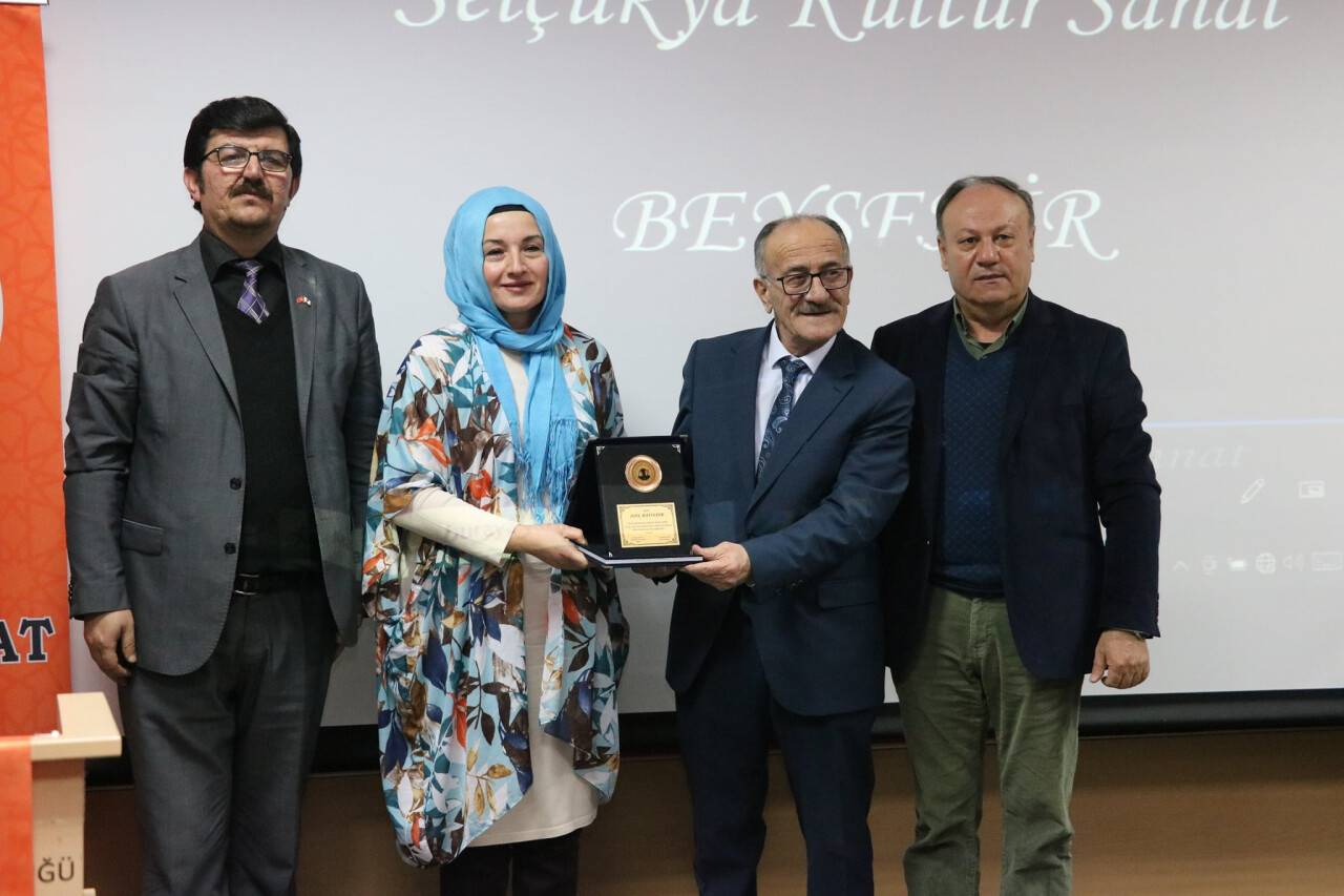 beysehir-konyali-yazarlara-tanitildi-1.jpg
