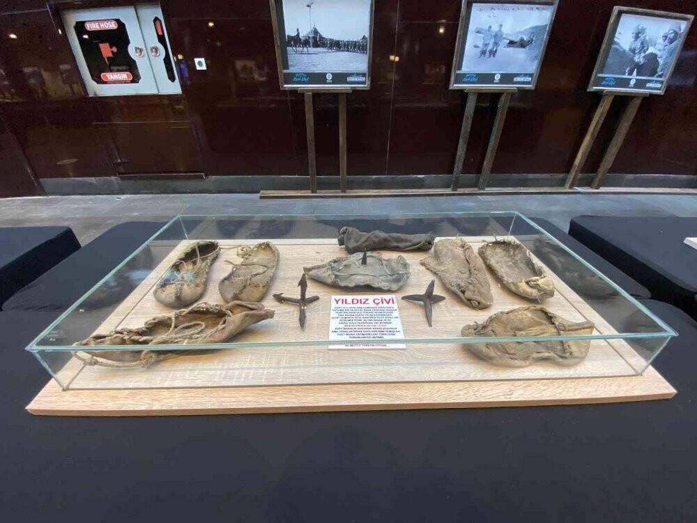 Çanakkale Savaşı’nın izlerini taşıyan sergi 107 yıl öncesine götürüyor