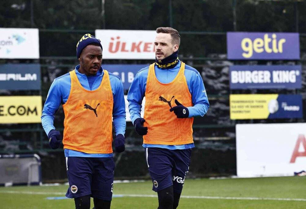 Fenerbahçe’de Konyaspor hazırlıkları başladı