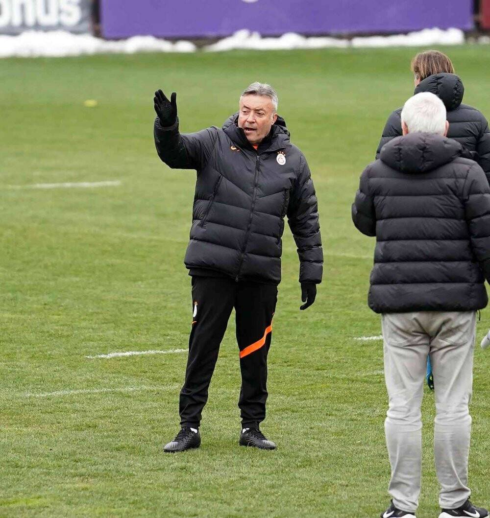 Galatasaray, Barcelona maçı hazırlıklarını tamamladı