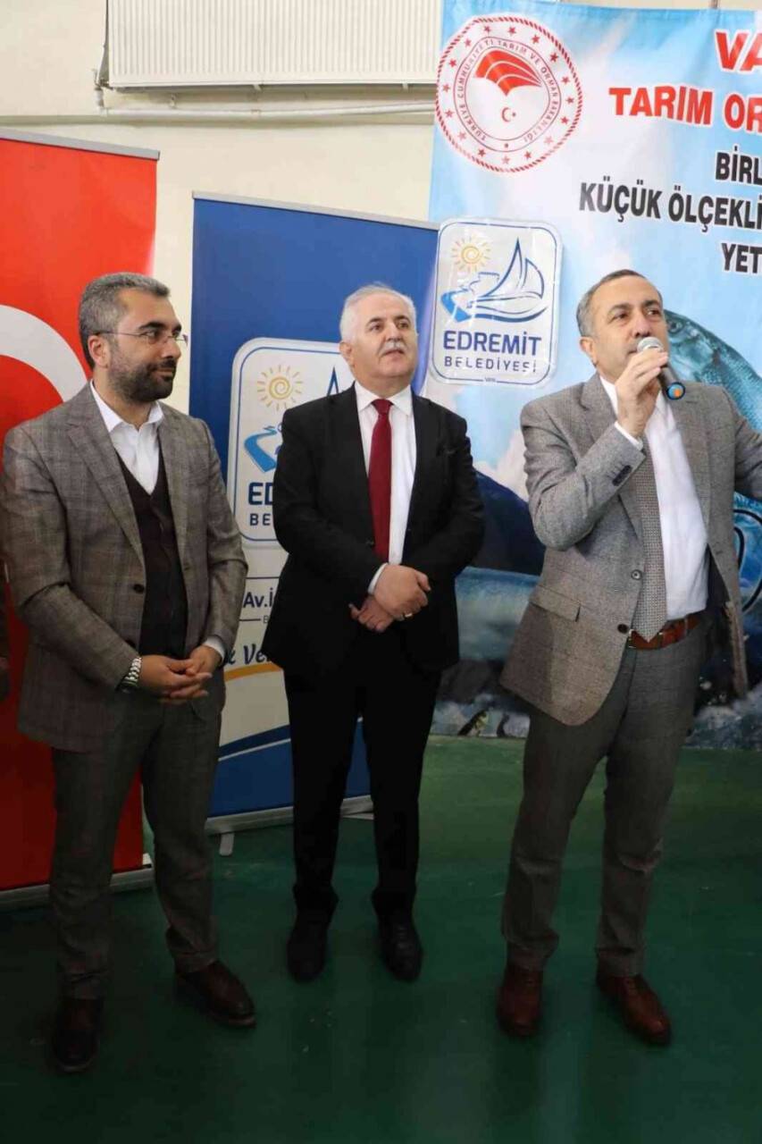 Van’da ’Balık Yiyorum Sağlıklı Büyüyorum’ etkinliği