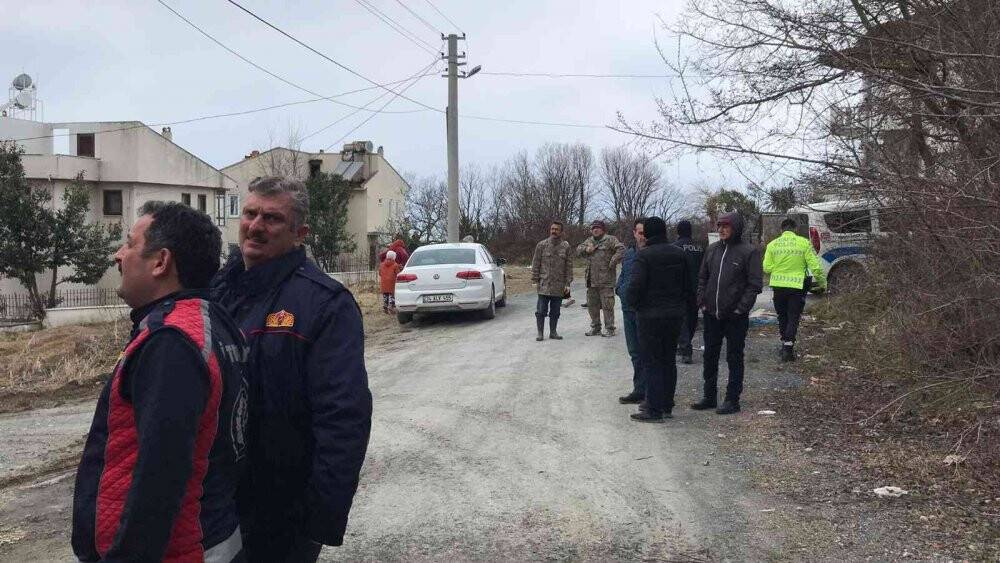 Bacada çıkan yangın korkuttu