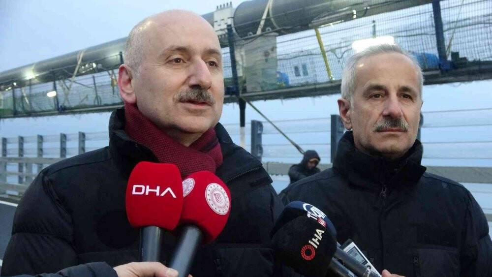 Bakan Karaismailoğlu gün doğumunda 1915 Çanakkale Köprüsü’nde yürüdü