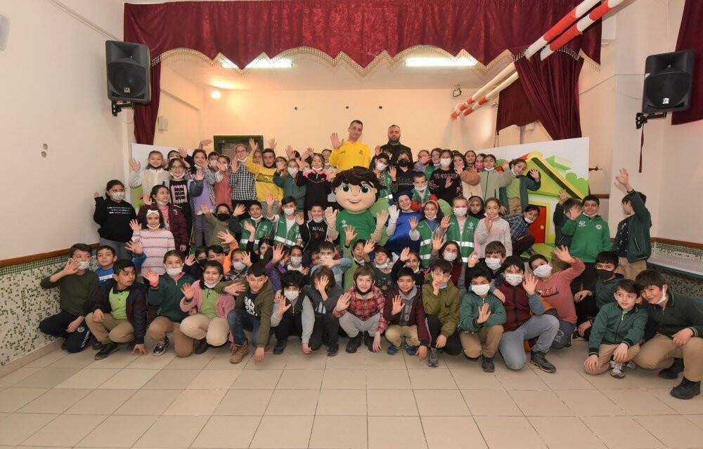 Karatay Belediyesi tiyatro oyunu ile sıfır atıkta farkındalık oluşturuyor