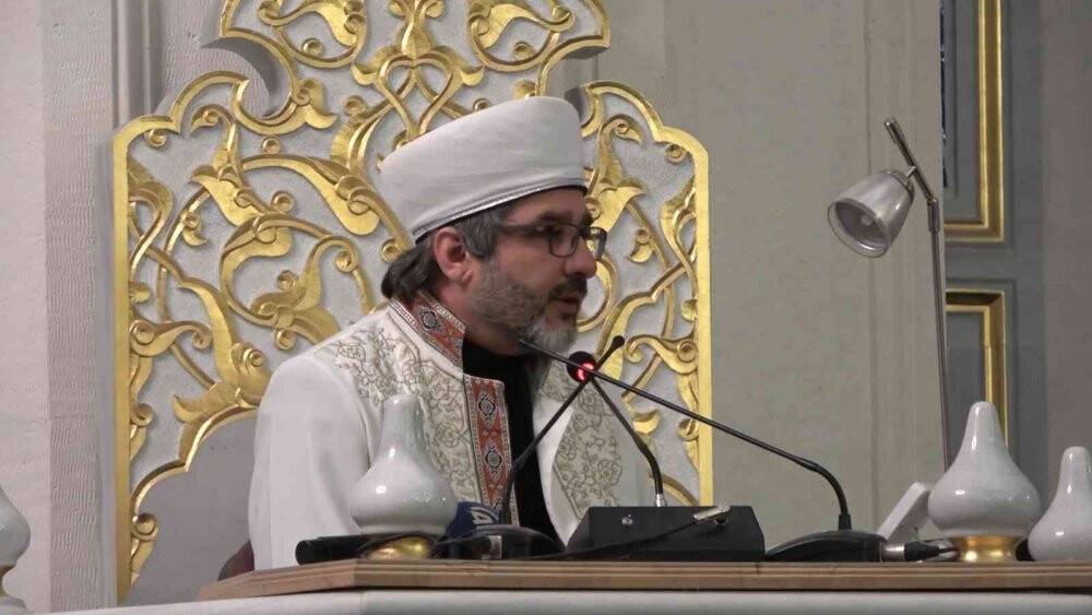 Ramazanın müjdecisi Berat Kandili idrak edildi