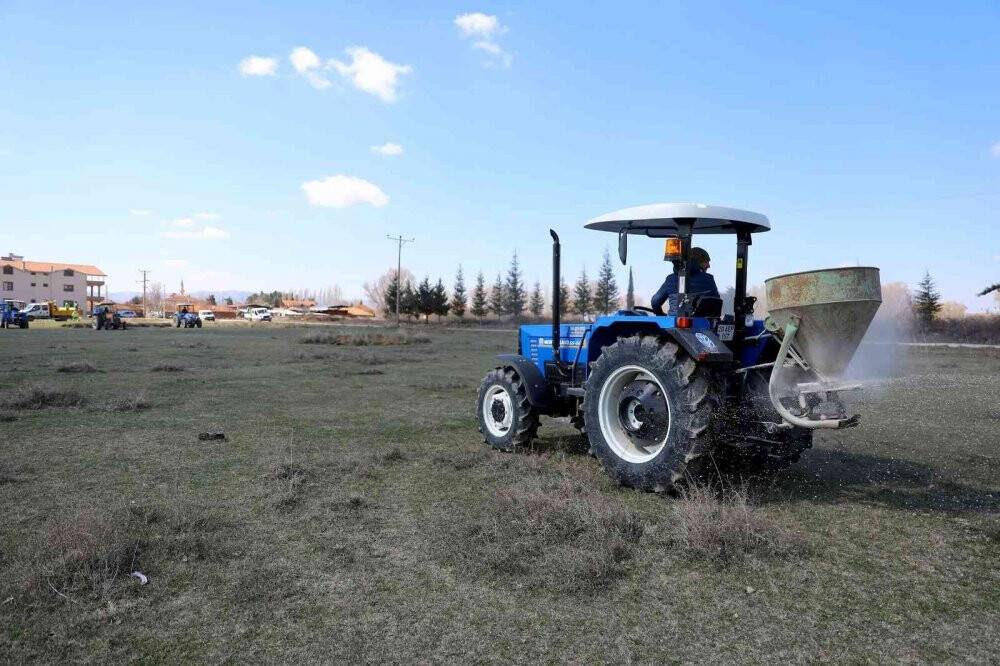 11 bin hayvanın yaralanacağı projede meralar ıslah ediyor