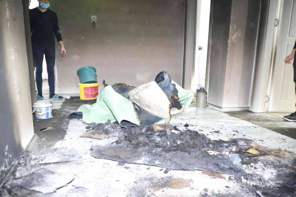 Hakkari’de korkutan yangın